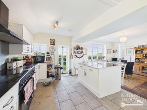 Kitchen/Dining Room- click for photo gallery